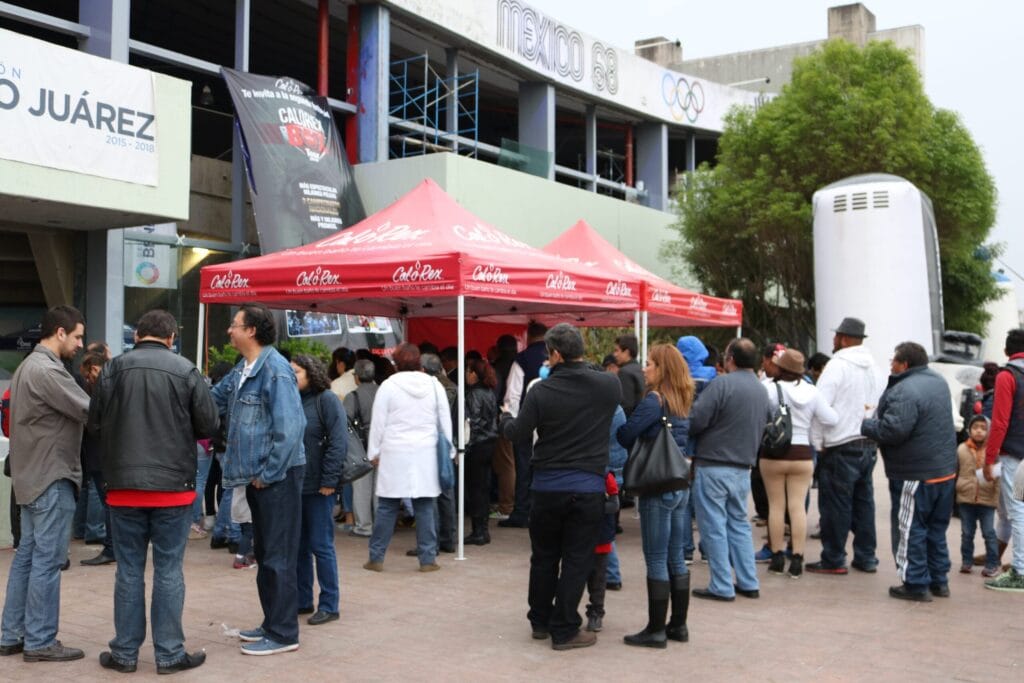 Activación industrial de marca: creando momentos emotivos y lealtad con distribuidores en campo.